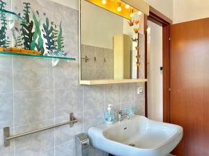 "il Geko" a Moneglia con Terrazza Vista Mare e Posto Auto