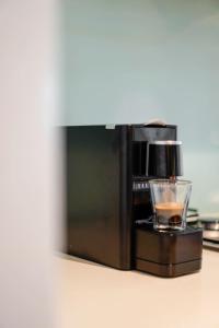 Sophistication on Spencer 2BR 20th Floor Apt