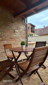 Viktória Apartman Gyula