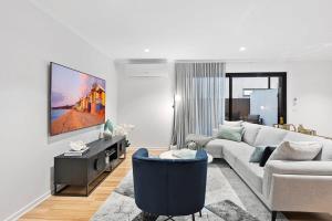 Modern&Relaxing Home in a Prime Beachside Location*