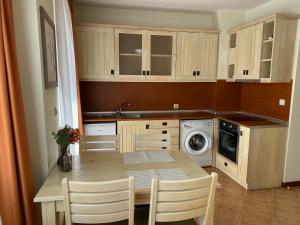 Pirin Golf private studio