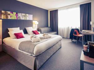 Hotels Mercure Valenciennes Centre : Chambre Lit King-Size Privilège avec Canapé - Non remboursable