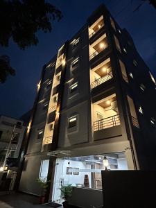 Palladium Luxury Suites Financial District Unit II