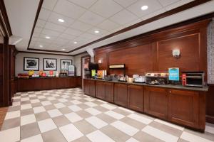 Hampton Inn Long Island-Brookhaven
