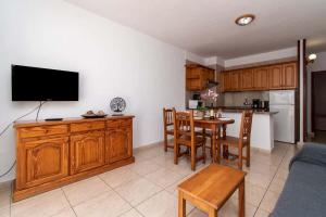 Las Floritas 22 - One Bed ground floor with pool view