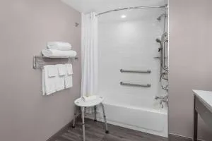 Days-Inn by Wyndham Baltimore Northwest - 卡顿斯维尔