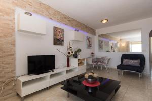 Santa Maria 102 - One Bed