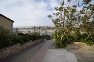 Studio apartment Karla - Košljun