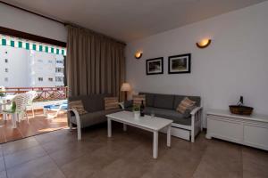 Victoria Court II H117 - One Bed with sunny balcony