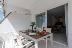 Club Atlantis 91 - Two Bed