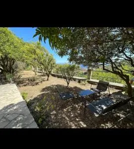 10 min de Monaco petite maison avec jardin vue mer et rocher de Monaco - 拉蒂尔比耶