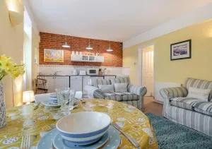 Swallows Nest - Briston - Melton Constable