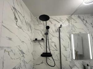 Le Bary - 10p - 100m2 - Gare - Parking Privé Gratuit