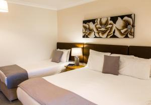 Standard Family Room room in Pentire Hotel