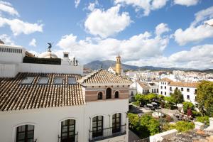 La Malagueña by Croma