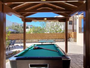 Anelia Serene Villa 500 m from the beach