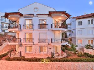 Çınarlar Apart SC Blok