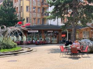 Studio 5 in Pirin Golf