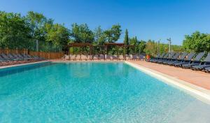 Campings Camping Domaine de Chaussy : photos des chambres