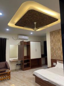 Janki Inn