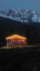 Khana Badosh Resort - Chitral