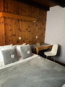 Hotels Les Catrems & Le Montagnou : photos des chambres