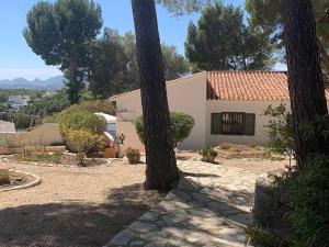 South facing Villa with beautiful views