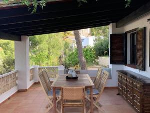 South facing Villa with beautiful views