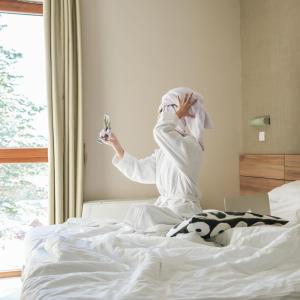 One-Bedroom Apartment with Balcony room in Hotel Mons