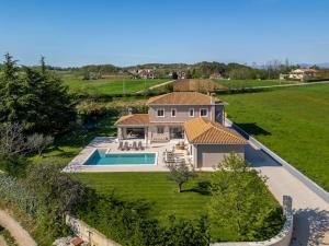 Villa Cami by Istrialux