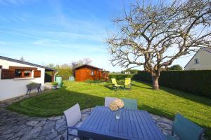 Maisons de vacances Maison Lutene - Avec jardin terrasse : Maison 3 Chambres