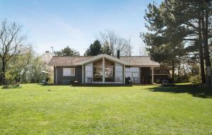 Awesome Home In Sjællands Odde