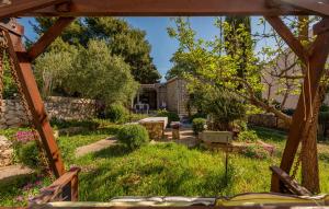 1 Bedroom Stunning Home In Potocnica