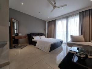 Luxury Studios Key 1