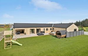 Cozy Home In Hadsund With Sauna