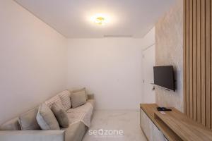 Apto Vista Mar c churrasq. em Itapema SBN0705