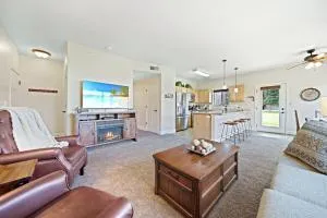 Pheasant Run Retreat - Hayden Lake