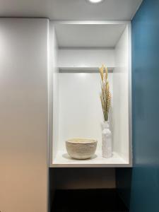 Homevision - Galerius Arch Condo - City Center