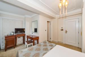 The Empress Theodora Hotel