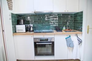 Constance - Heritage Suite Saint-Germain Courtyard Hideaway