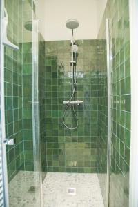 Constance - Heritage Suite Saint-Germain Courtyard Hideaway