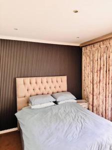 Family Home, Hillcrest