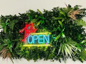 Liverpool City Centre - Spacious Duplex - 6 Bedrooms - Sleeps 14 People