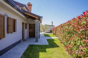 Villa Ingrid in Buzet - Haus für 6 Personen