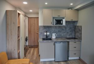 Studio COZY VISIT, balcony, 24h self check-in, first floor, great location