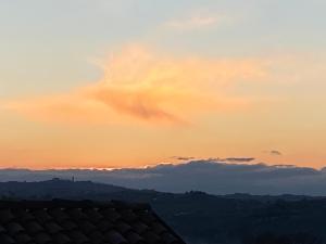 Villa panoramica sulle colline del Monferrato