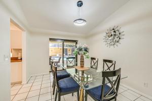 Lovely Naples Home Backyard Oasis with Pool!