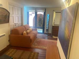 Villas Villa de 5 chambres avec piscines privees interieure et exterieure sauna et jardin clos a Palaja : photos des chambres