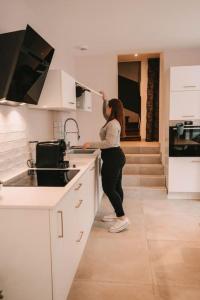 Appartements Maison privee, 2 ch. 6 pers. 5 min Gare, Parking : photos des chambres