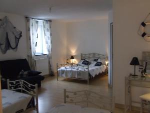 Les Abris de la Sée